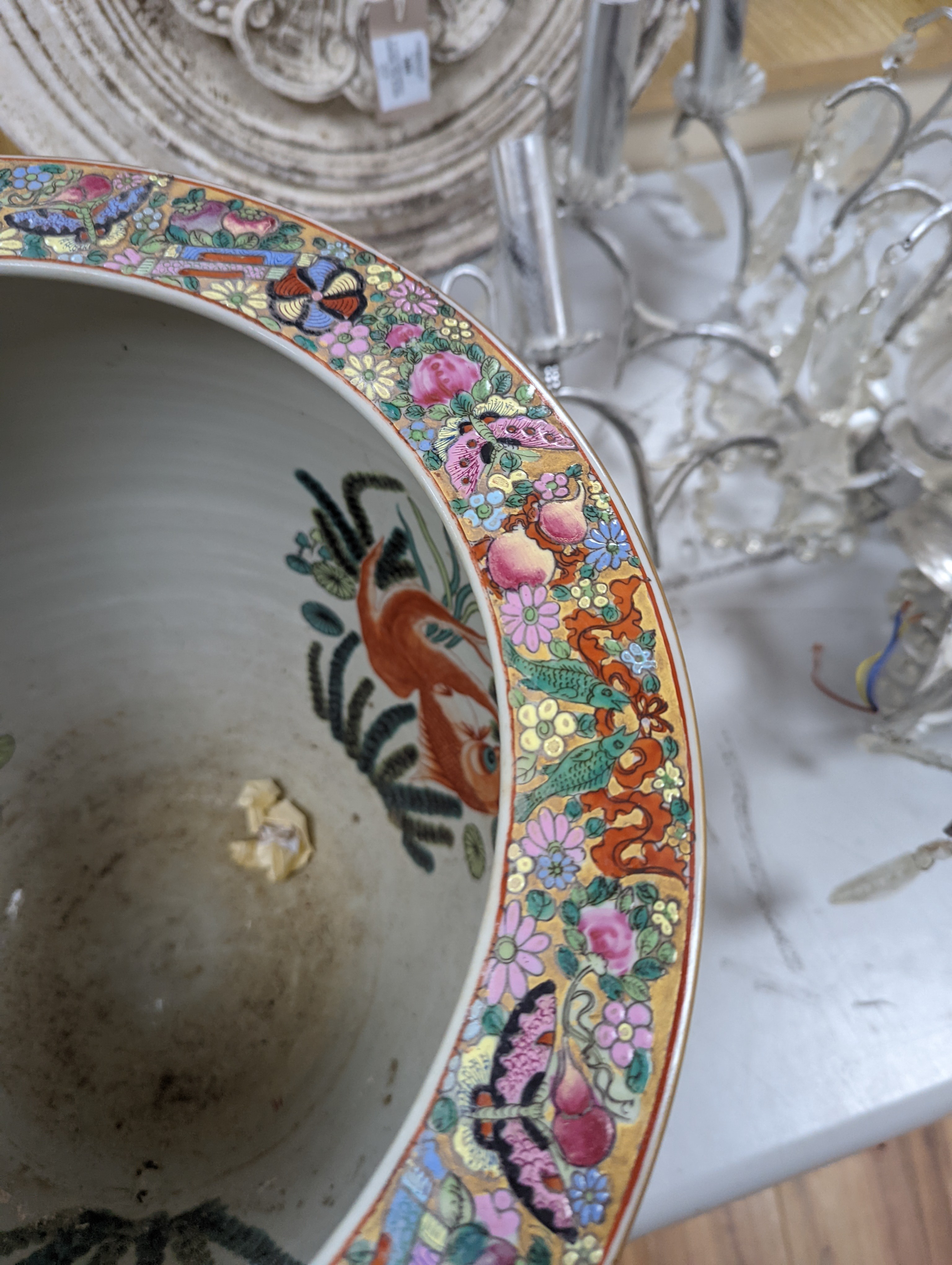 A Chinese famille rose fish bowl 32cm